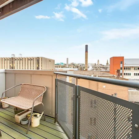 Stylish Leeds Stay Near Lgi & University Leeds (West Yorkshire)