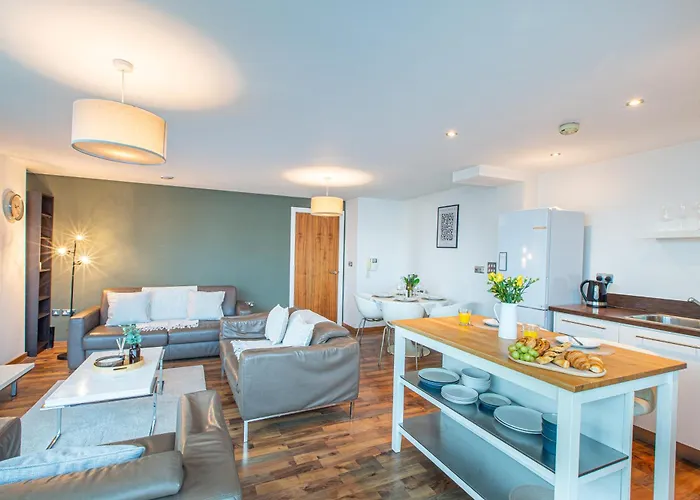 Apartment Stylish Leeds Stay Near Lgi & University *