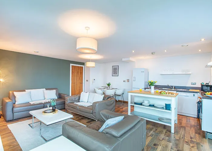 Stylish Leeds Stay Near Lgi & University Apartment Leeds (West Yorkshire)